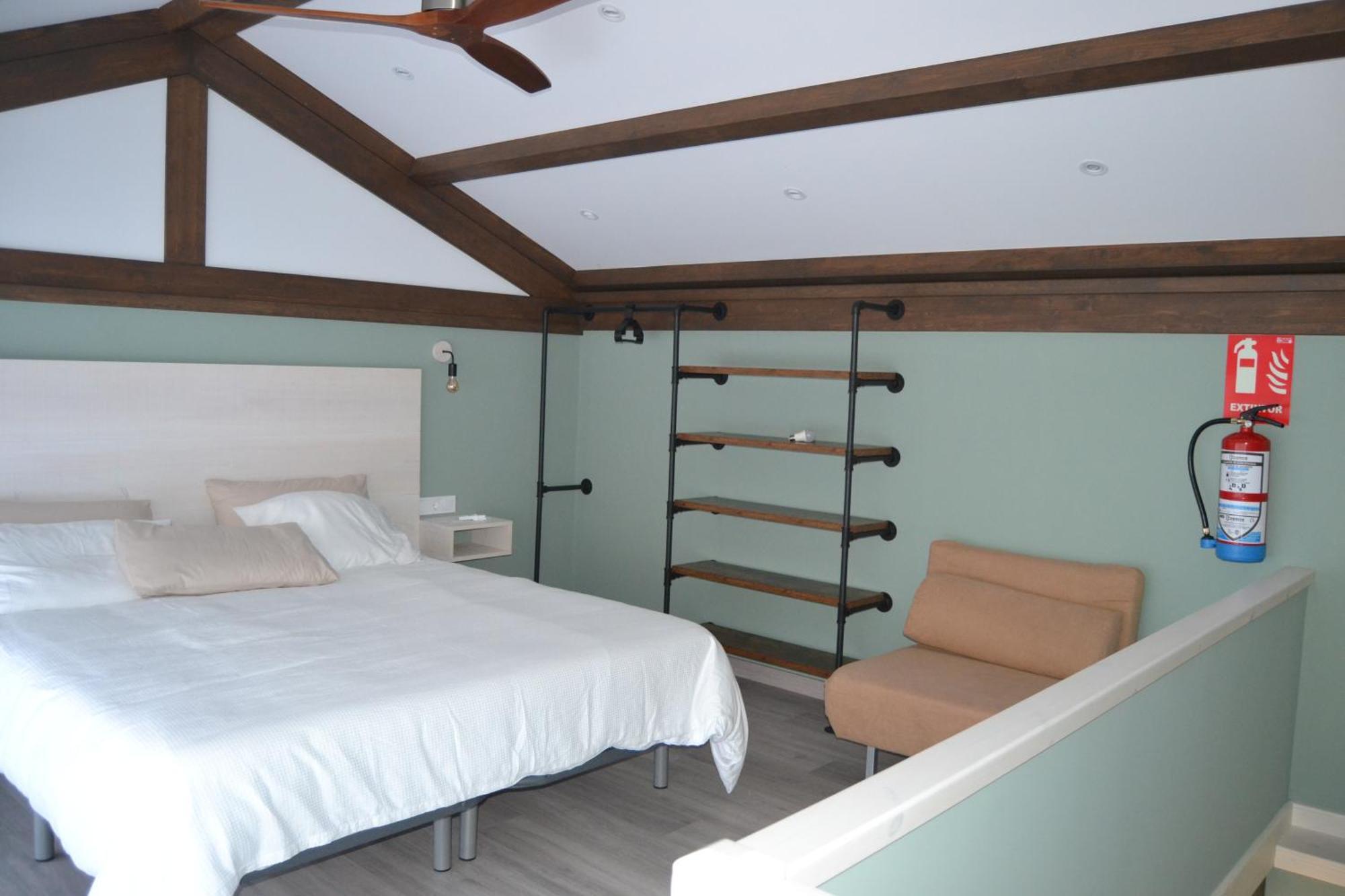 Casa Canal De Las Tejeras 로스코랄레스데부엘나 외부 사진