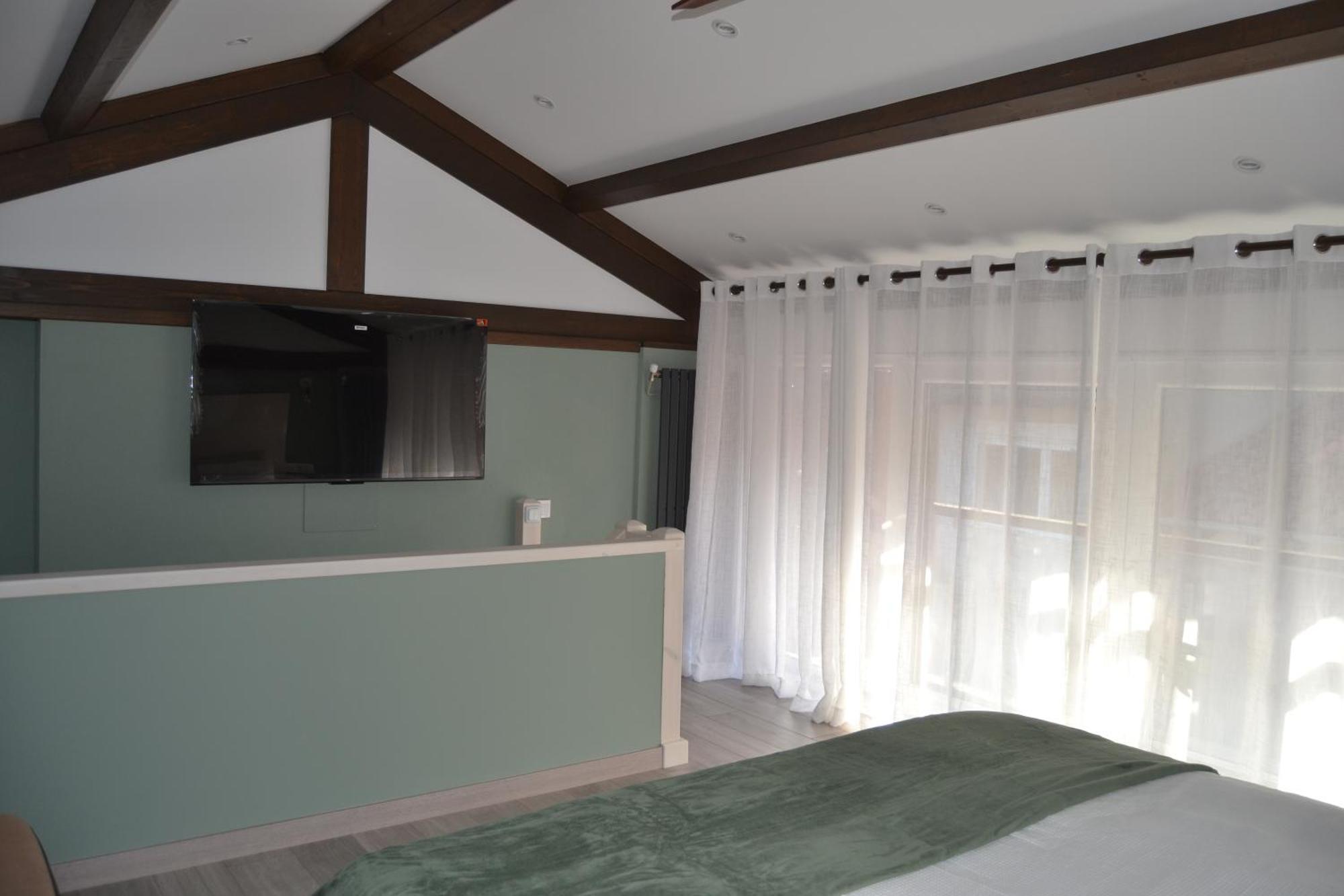 Casa Canal De Las Tejeras 로스코랄레스데부엘나 외부 사진